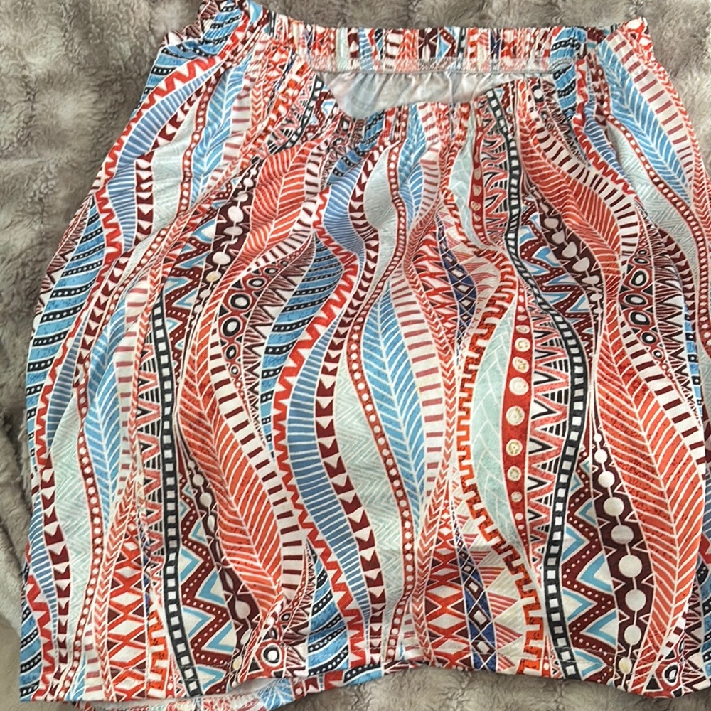 Multicolor Patterned Women's Top - Picture 2 of 2